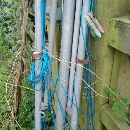 Photo of free Heavy duty rotary clothes line (ST14) #3