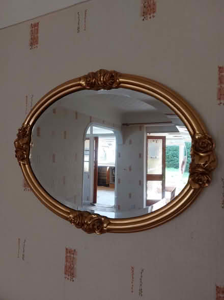 Photo of free Mirror (CH61) #1