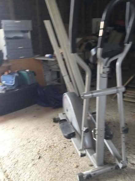 Photo of free Elliptical x trainer (luton LU3) #3