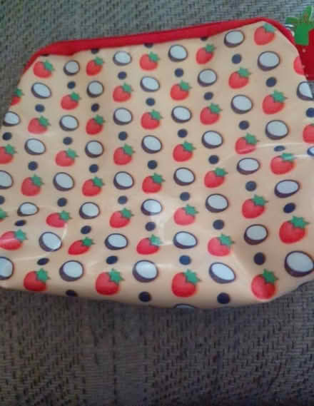 Photo of free Bits and bibs (Broadfield Crawley RH11) #2