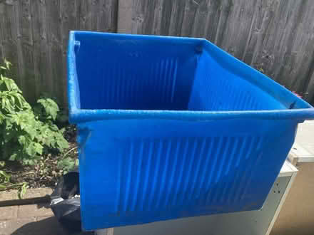 Photo of free Large box (Morley LS27) #1