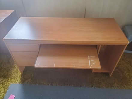 Photo of free desk (West sedona) #1