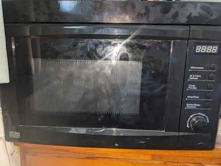 Photo of free Microwave (Holt Park LS16) #1