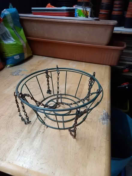 Photo of free Hanging basket (St. Albans AL1) #1