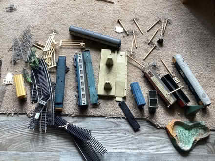 Photo of free Train set (Nest Farm area NN8) #1