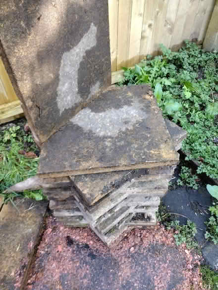 Photo of free paving slabs all uniform (Livingston)