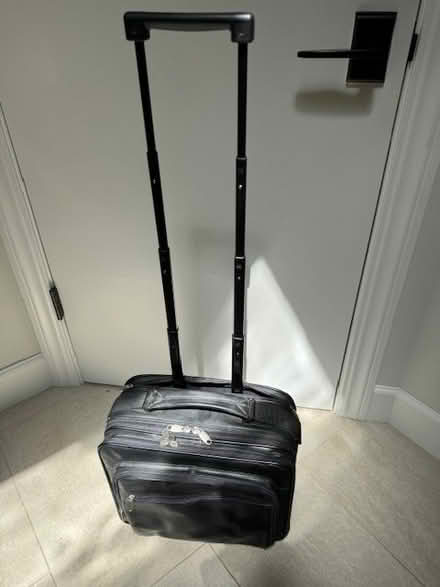 Photo of free Travel computer bag (novato) #3