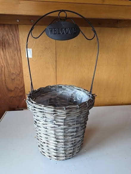 Photo of free Plastic lined baskets for plants (Guarlford WR14) #2
