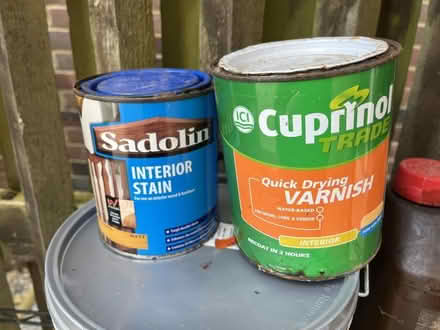 Photo of free outdoor and indoor wood stain /varnish - Kempston #2
