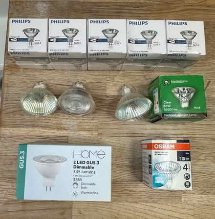 Photo of free GU5.3 lightbulbs - unused (Sands End SW6) #1