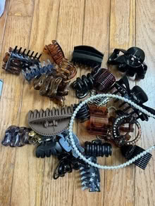 Photo of free hair clips #1