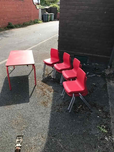 Photo of free 8 Infant reds chairs and 1 red table. (Little Neston CH64) #2