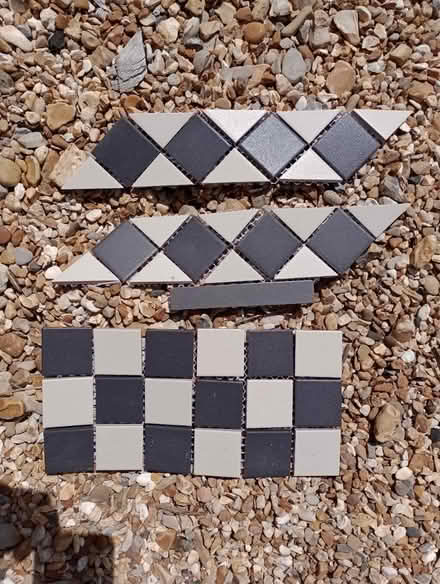 Photo of free Victorian tiles (Fareham PO15 5) #1