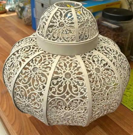Photo of free White lampshade (HP5 Chesham) #1