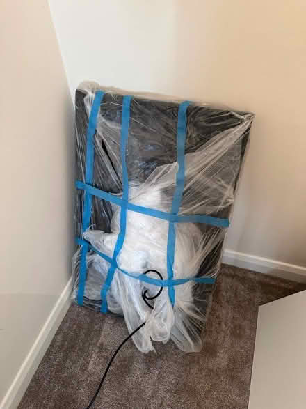 Photo of free 32” LCD tv (Coxheath, ME17) #2