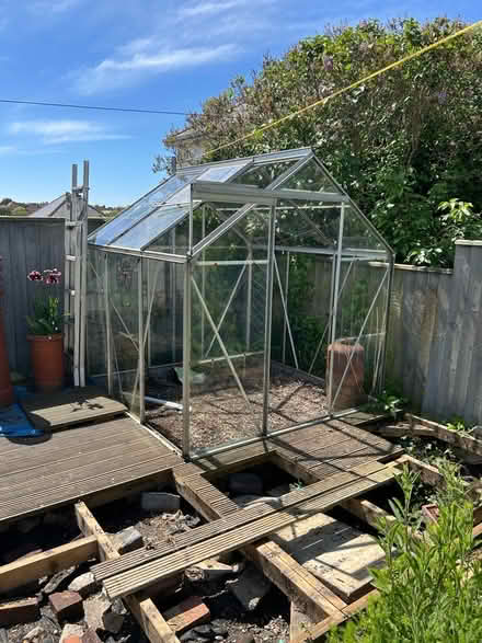 Photo of free 6 x 6 greenhouse - spares repairs (Charminster) #2