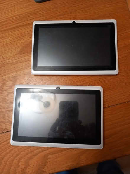 Photo of free 2 old android tablets (CO4 Highwoods) #2