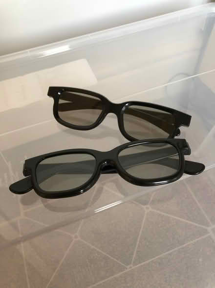 Photo of free 3D glasses (Hillcliffe WA4) #1