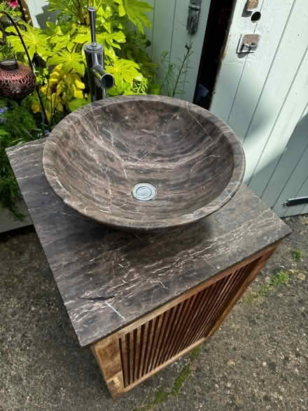 Photo of free Solid marble sink and unit (Hadow road, OX3) #1