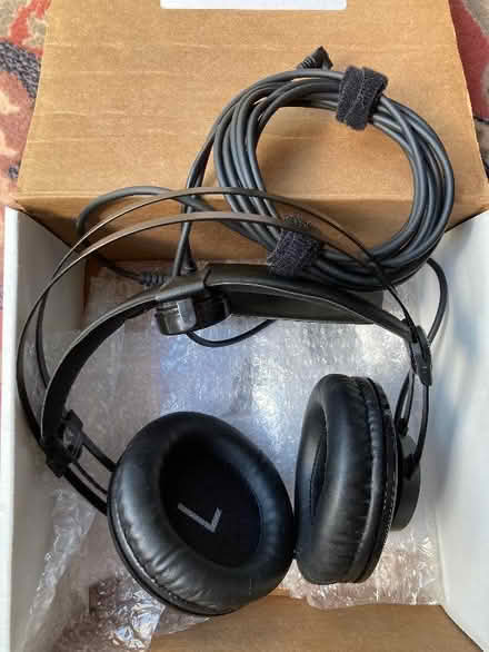 Photo of free Bone condution earphones (Fishponds BS16) #1