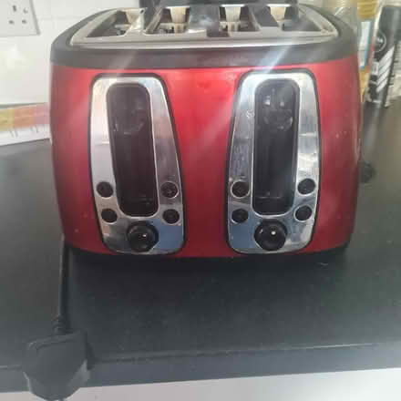 Photo of free 4 slice red roaster (Northfield B31) #1