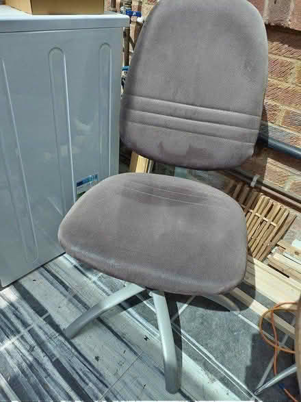 Photo of free Swivel office chair (New Alresford SO24) #1