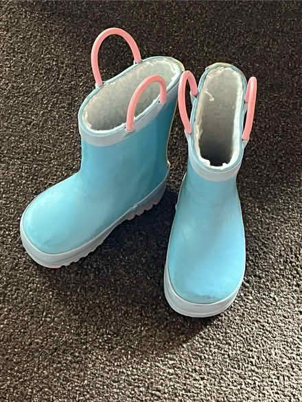 Photo of free Kids wellies size 21 uk 4 (LE67 Markfield) #1