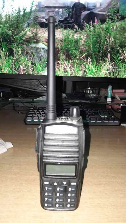 Photo of free Baofeng uv-82 uhf-vhf Scanner (Spondon DE21) #3