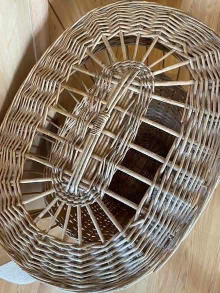 Photo of free Large basket (North Watford WD25) #2