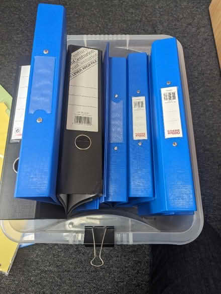Photo of free A4 Ring binders and dividers (Osmondthorpe LS9) #1