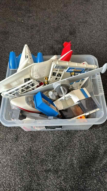 Photo of free Playmobil planes (GL3) #2
