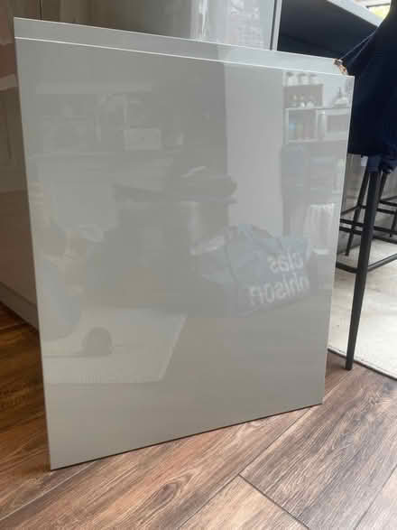 Photo of free Benchmarx cabinet door (New malden KT3) #1