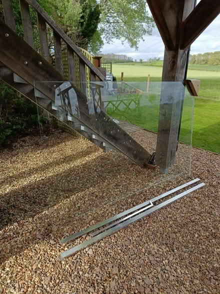 Photo of free Walk in/Wet room shower screen (WR13) #2