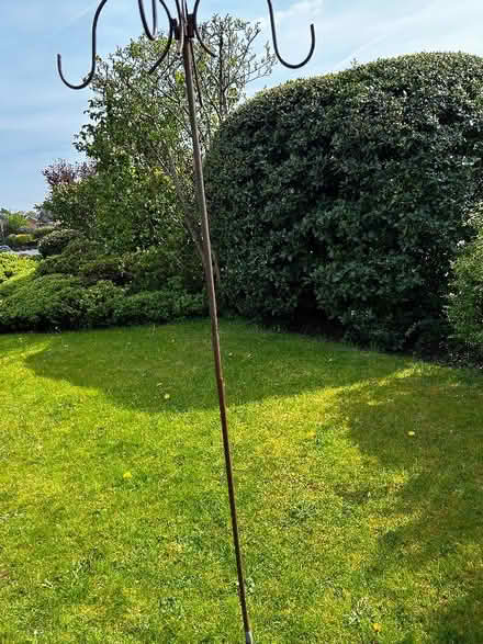 Photo of free Bird feeder station (Pannal HG2) #1