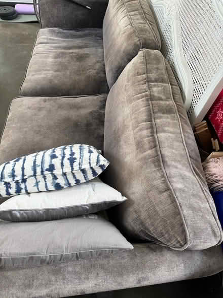 Photo of free three seater sofa super comfy (Nottingham NG2) #1