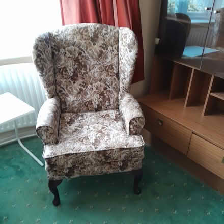Photo of free 3 PC suite (Wigston LE18) #2