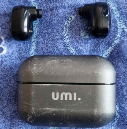 Photo of free Umi bluetooth earbuds (Addiscombe CR0) #1