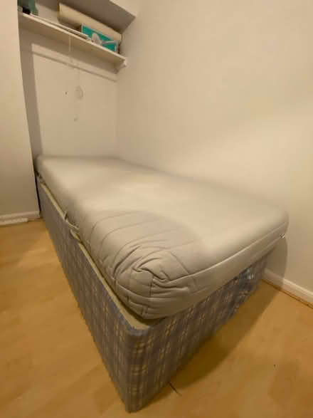 Photo of free Single bed (NW3) #1