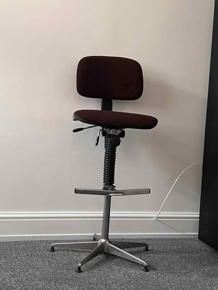 Photo of free High stool/ breakfast bar chair (Burnley BB11) #1
