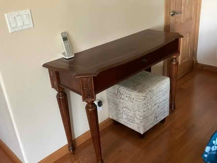 Photo of free Table/ writing desk (Novato) #1