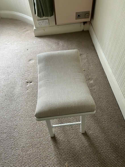 Photo of free Curved seat stool (Leeds LS27 7)