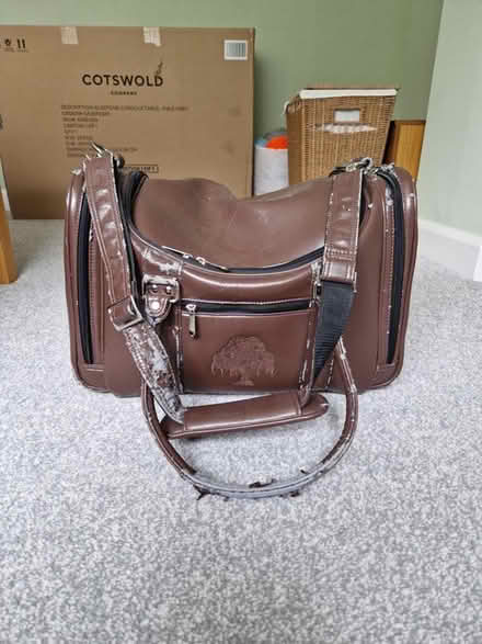 Photo of free Leather Holdall (Driffield YO25) #2