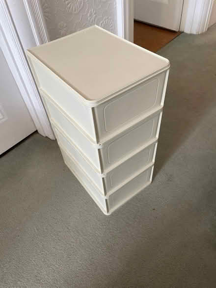 Photo of free Plastic drawer unit (Wimbledon Park SW19) #4