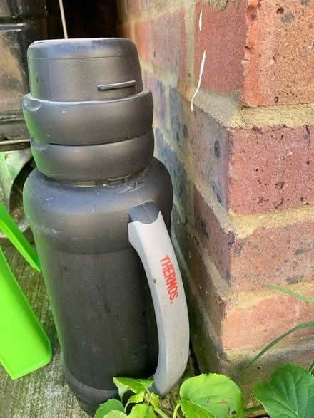 Photo of free Large thermos (SW6) #2