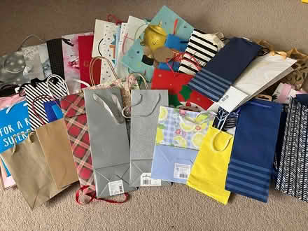 Photo of free Gift bags (Berrylands KT5) #1