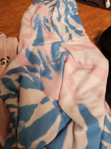 Photo of free kids Clothes Size 7/8 (Fairfield) #3
