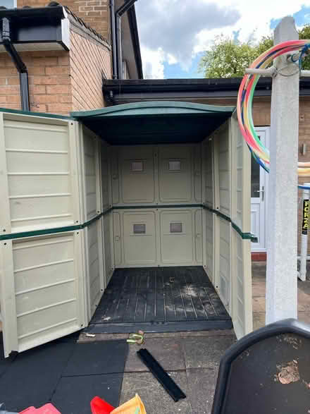 Photo of free Outside plastic storage unit (WA4) #3