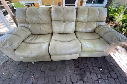 Photo of free Reclining seats (North Fort Pierce) #1