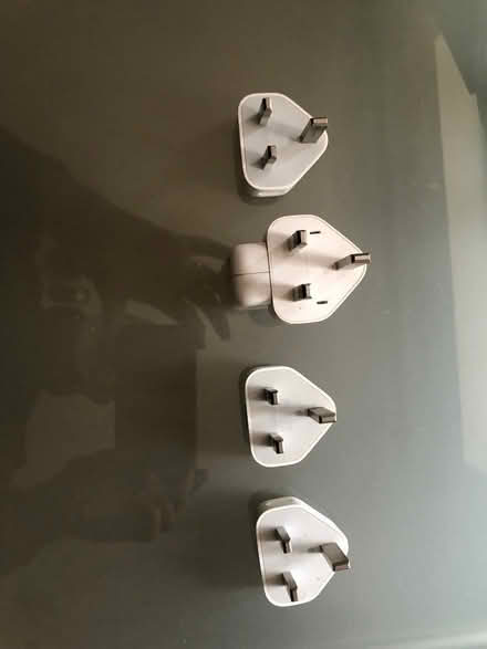Photo of free USB Mains charger plugs (Bloxham OX15) #2