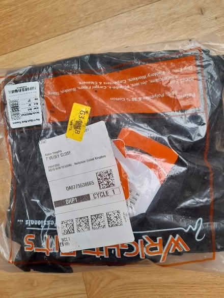 Photo of free Trousers, mens, work (Twyford RG10) #1